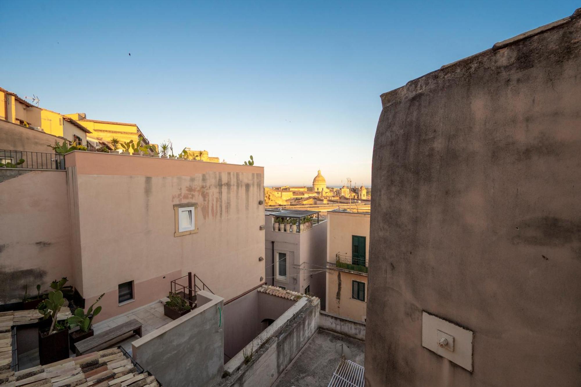Da Quassù Relax Bed & Breakfast Noto